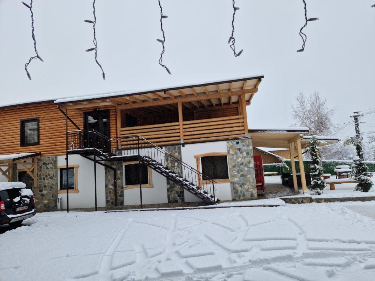 Casa De Vacanta Clara Maria Comarnic Buitenkant foto